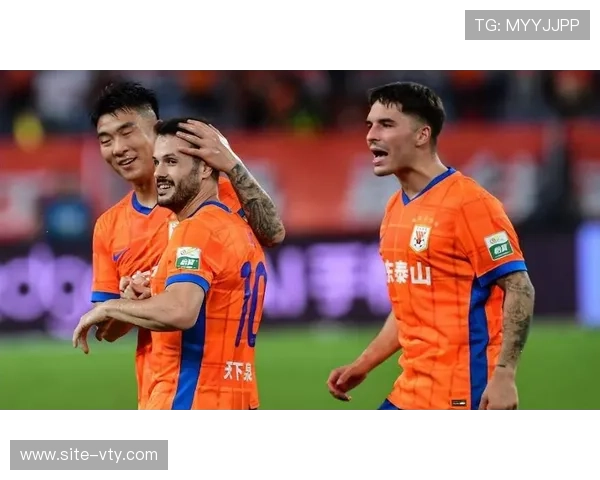 卡扎伊什维利边路内切威胁 泰山格鲁吉亚外援技术细腻